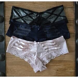 Victoria's Secret Very Sexy Cheeky Hipster Panty Bundle sz xSmall New